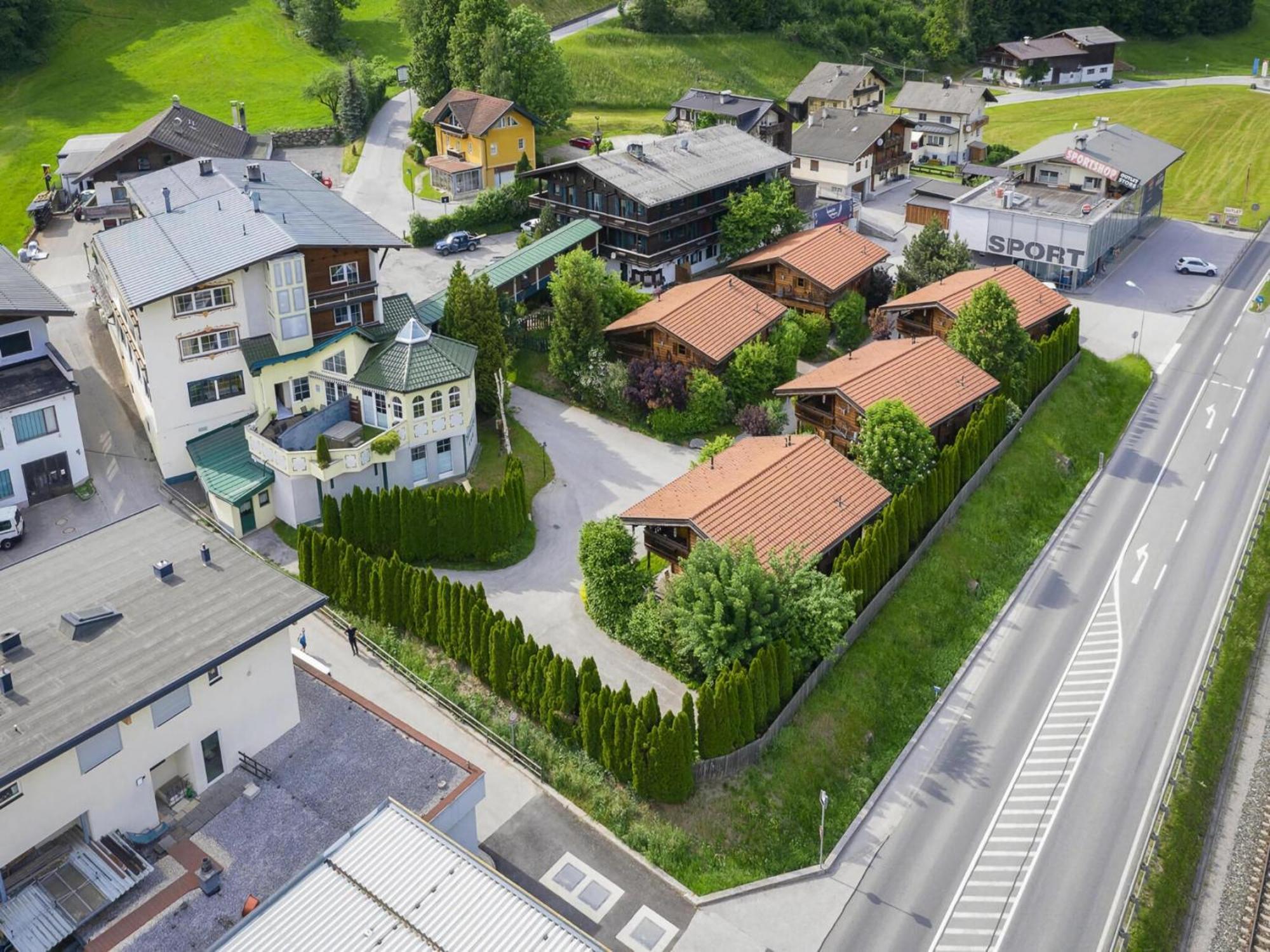 Chalets Almdorf Zillertal F Gen Fügen Exterior foto
