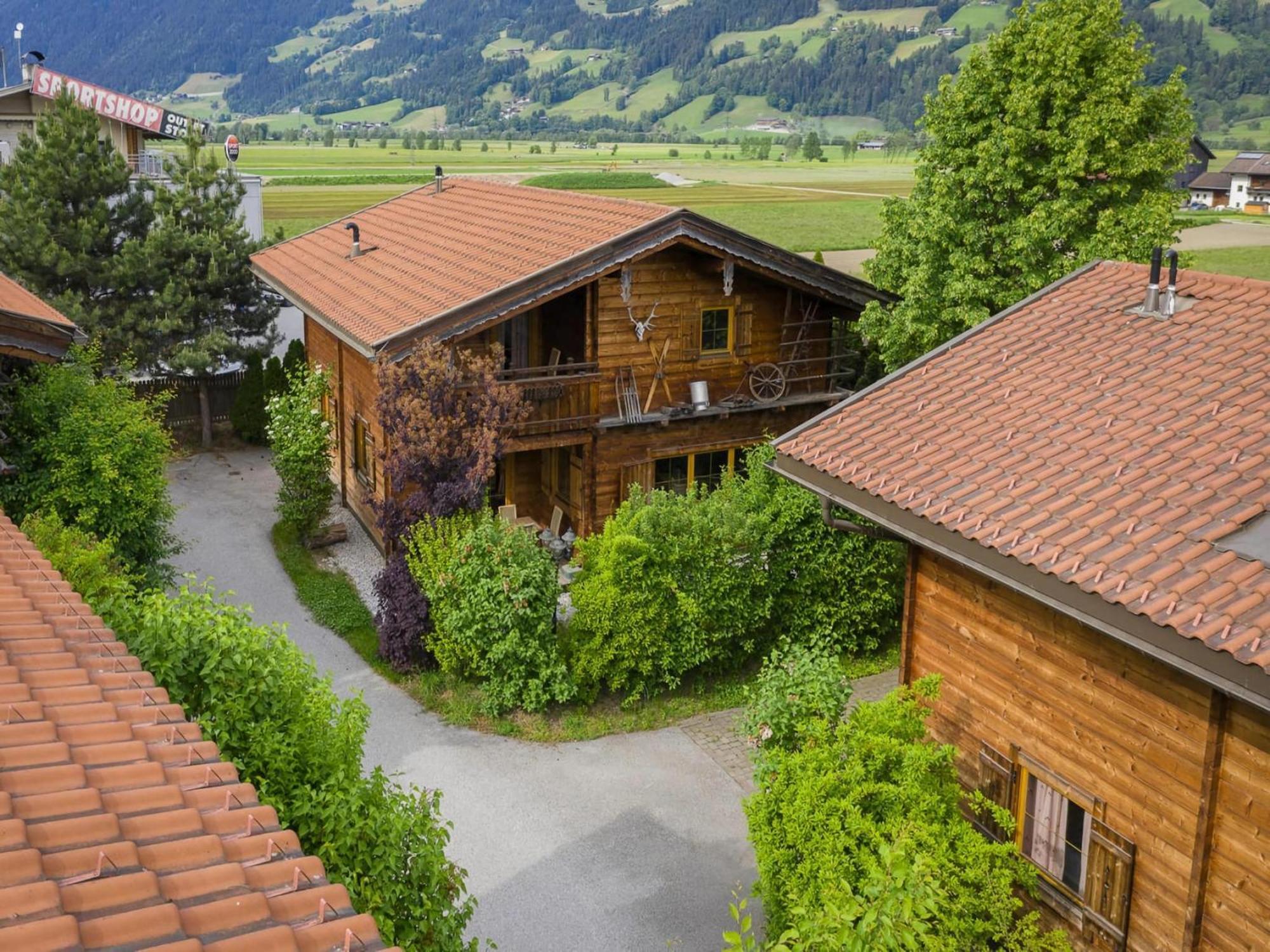 Chalets Almdorf Zillertal F Gen Fügen Exterior foto
